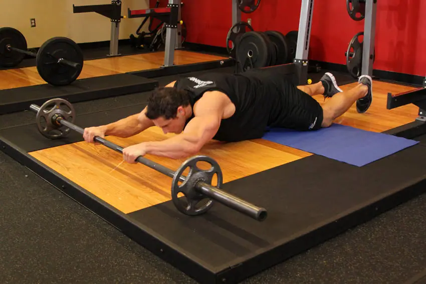 Barbell Ab Rollout - On Knees — posisi akhir