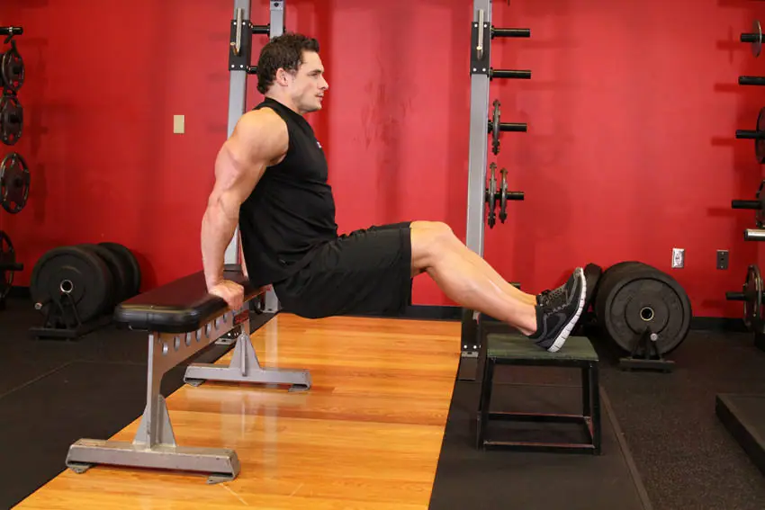Bench Dips — posisi awal