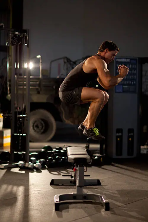 Bench Jump — posisi akhir