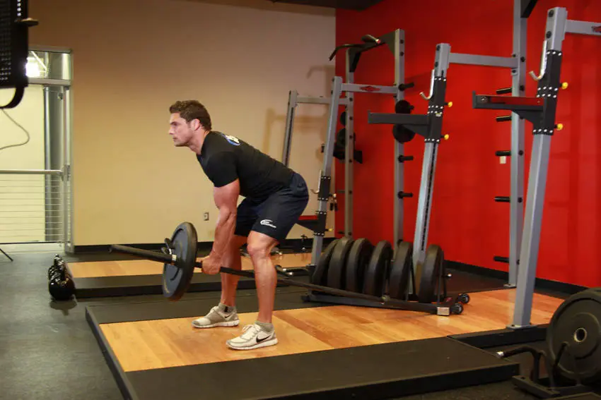 Bent Over One-Arm Long Bar Row — posisi awal