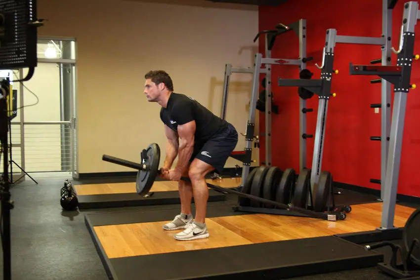 Bent Over Two-Arm Long Bar Row — posisi awal