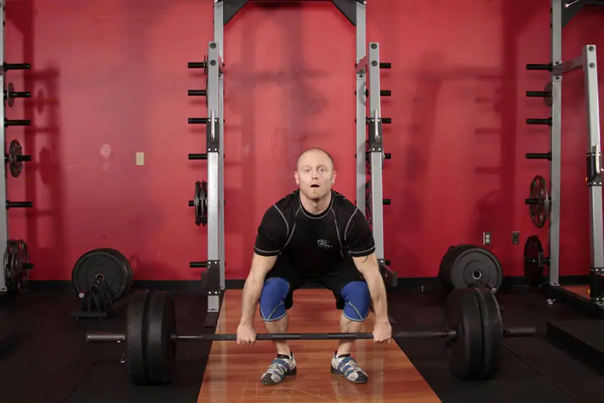 Clean Deadlift — posisi awal