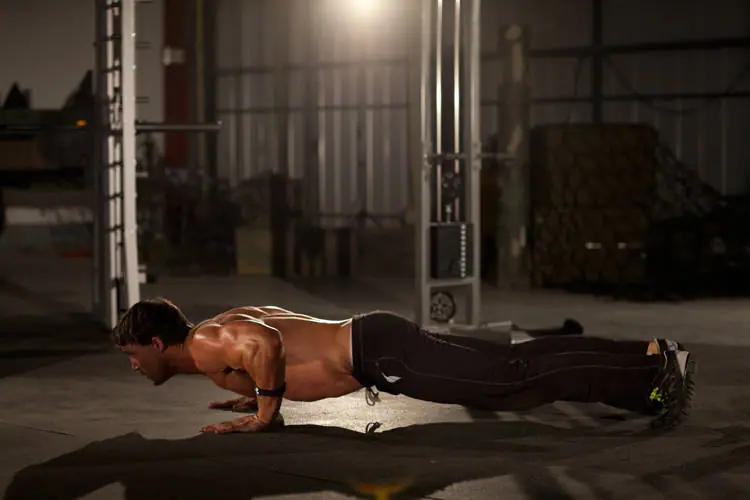 Clock Push-Up — posisi akhir