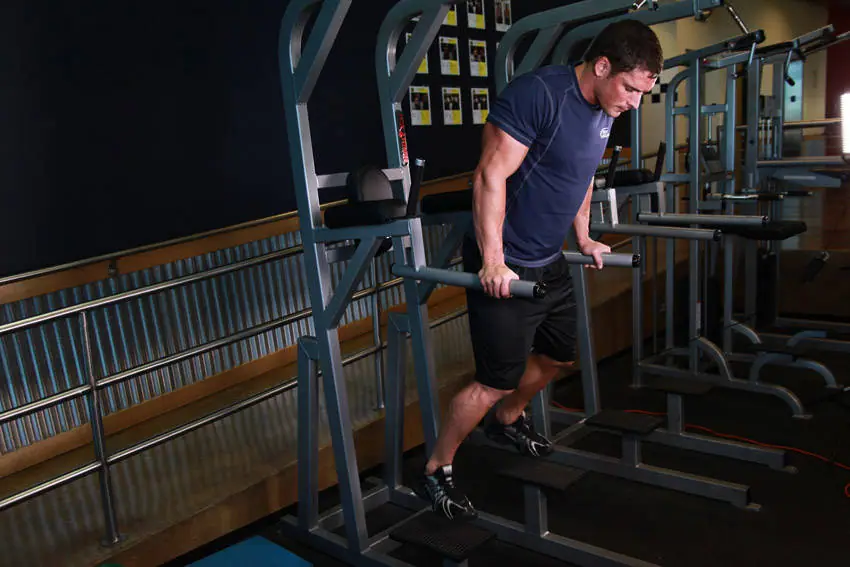 Dips - Chest Version — posisi awal