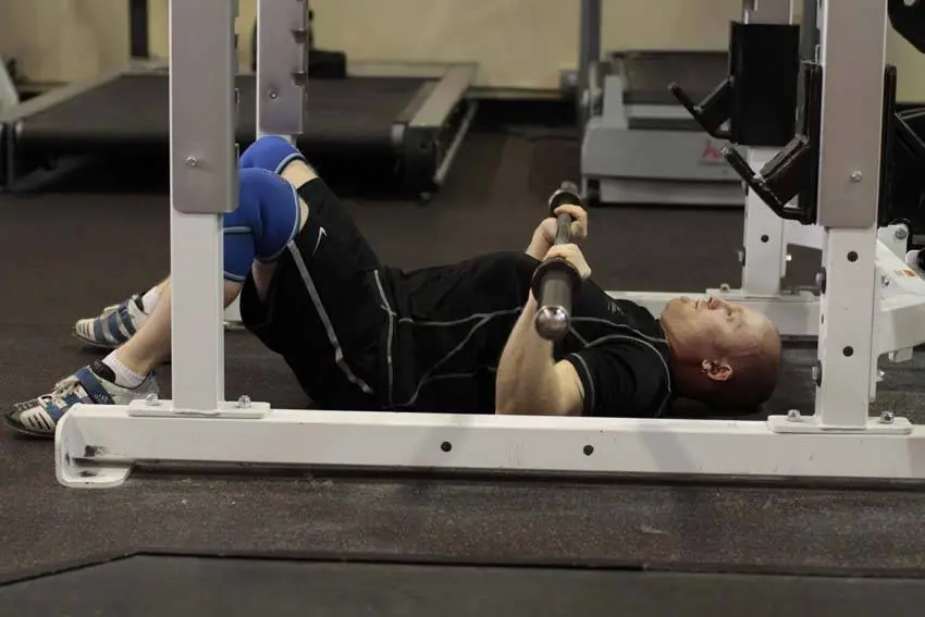 Floor Press — posisi akhir