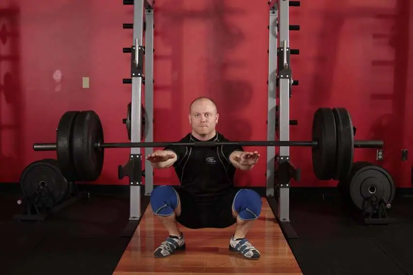 Frankenstein Squat — posisi akhir