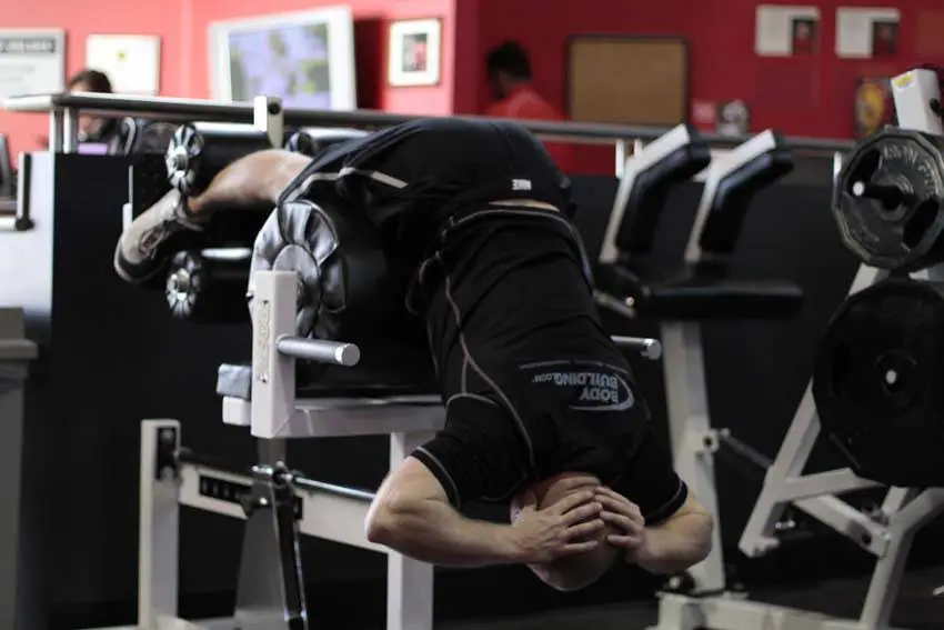 Glute Ham Raise — posisi awal