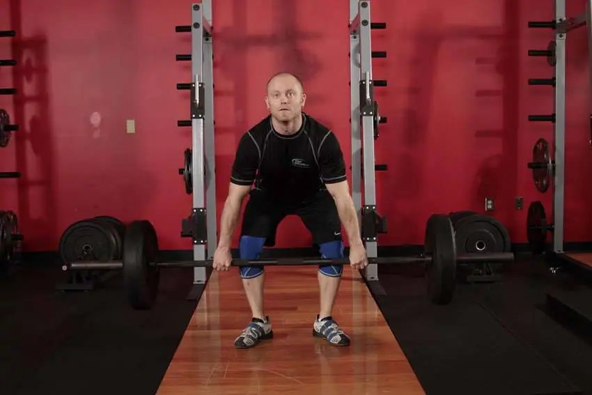 Hang Clean - Below the Knees — posisi akhir