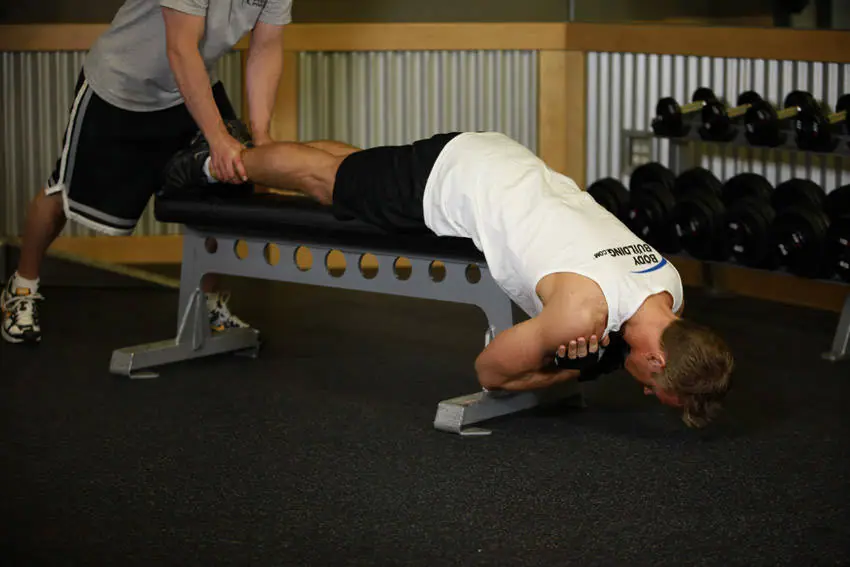 Hyperextensions With No Hyperextension Bench — posisi awal
