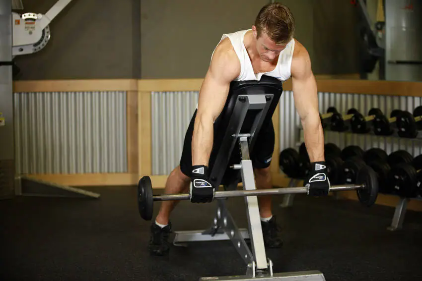 Incline Bench Pull — posisi awal