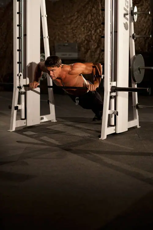 Incline Push-Up Wide — posisi awal