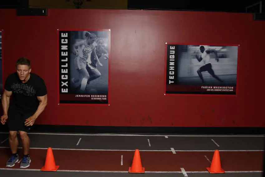 Lateral Cone Hops — posisi awal
