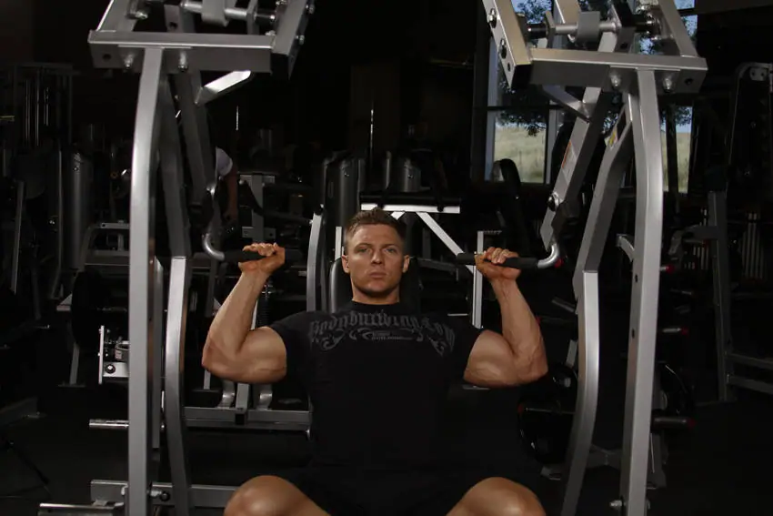 Leverage Shoulder Press — posisi awal