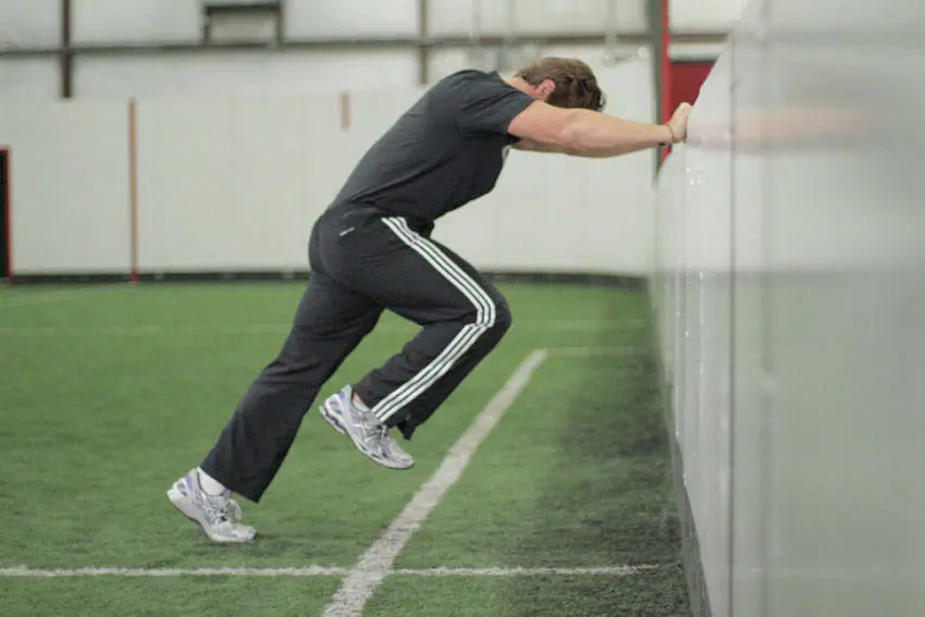 Linear Acceleration Wall Drill — posisi akhir