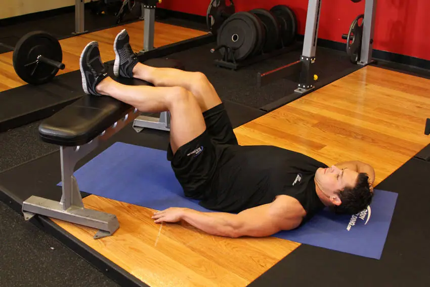 Oblique Crunches — posisi awal