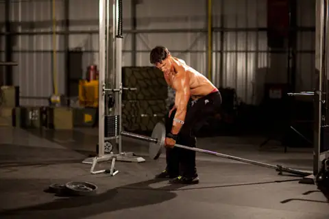 One-Arm Long Bar Row