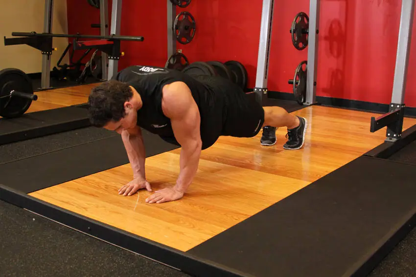 Push-Ups - Close Triceps Position — posisi awal
