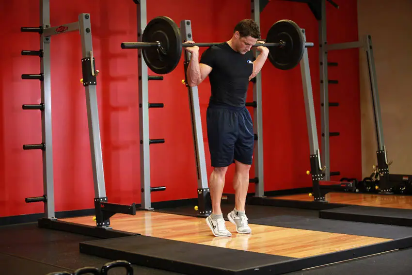 Rocking Standing Calf Raise — posisi akhir