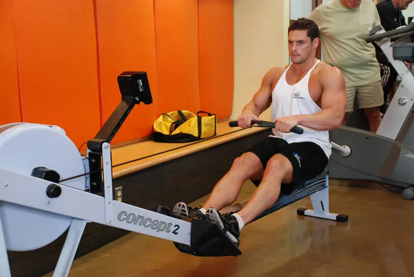 Rowing, Stationary — posisi akhir