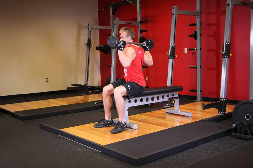 Seated Barbell Twist — posisi awal