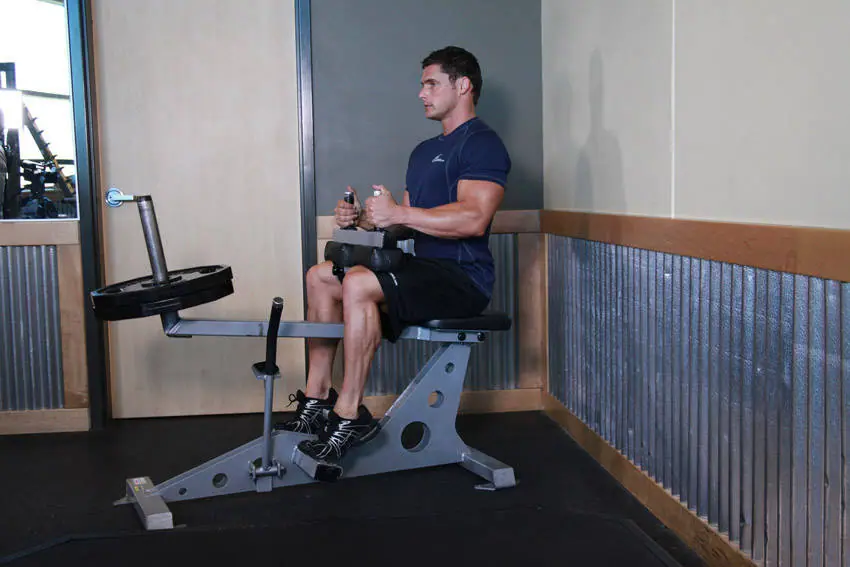 Seated Calf Raise — posisi akhir