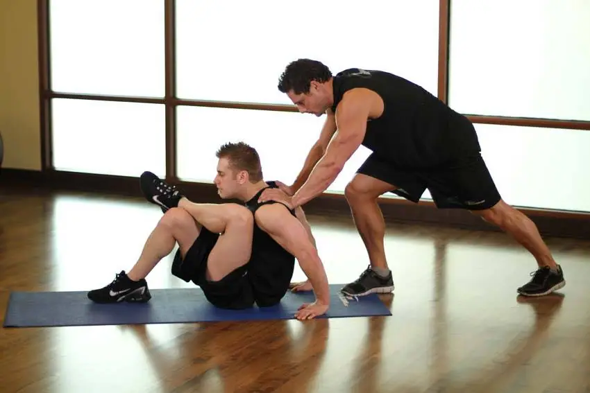 Seated Glute — posisi akhir