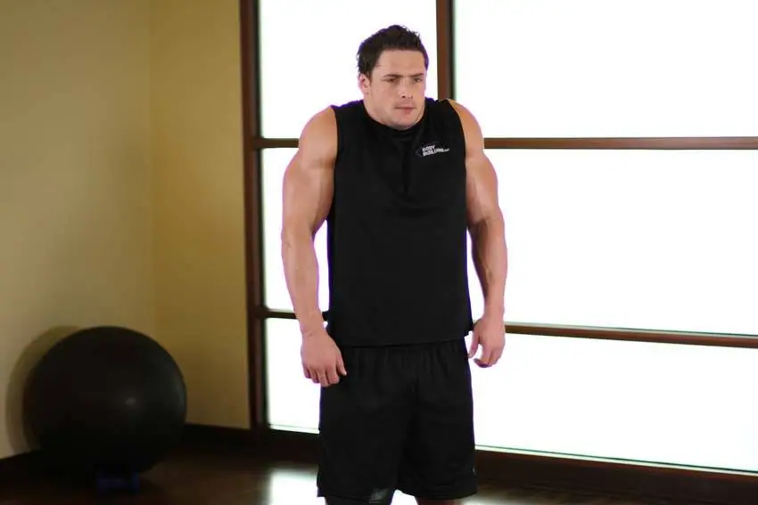 Shoulder Raise — posisi akhir