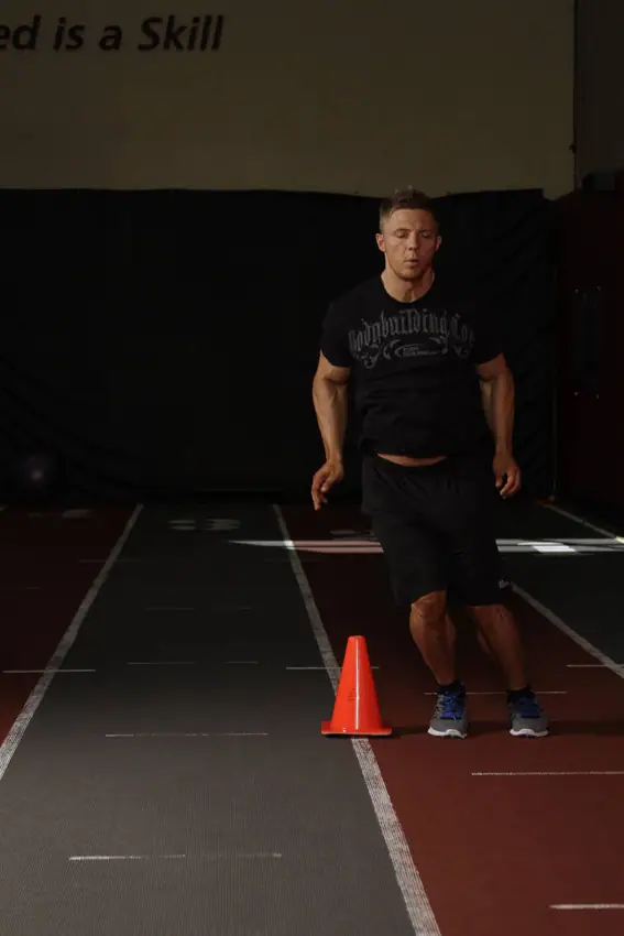Side Hop-Sprint — posisi awal
