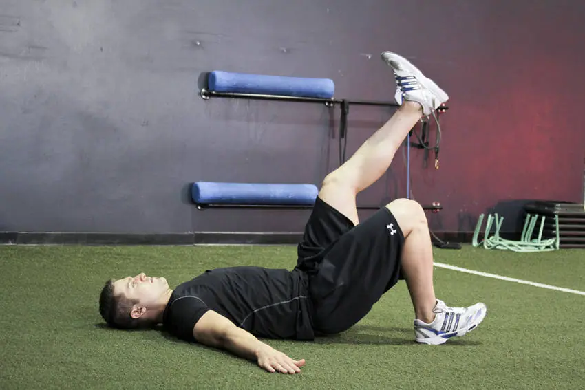 Single Leg Glute Bridge — posisi awal