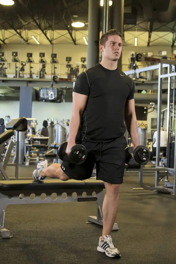 Split Squat with Dumbbells — posisi awal