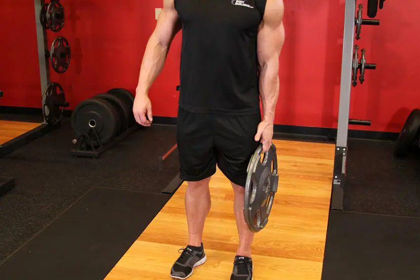 Standing Olympic Plate Hand Squeeze — posisi awal