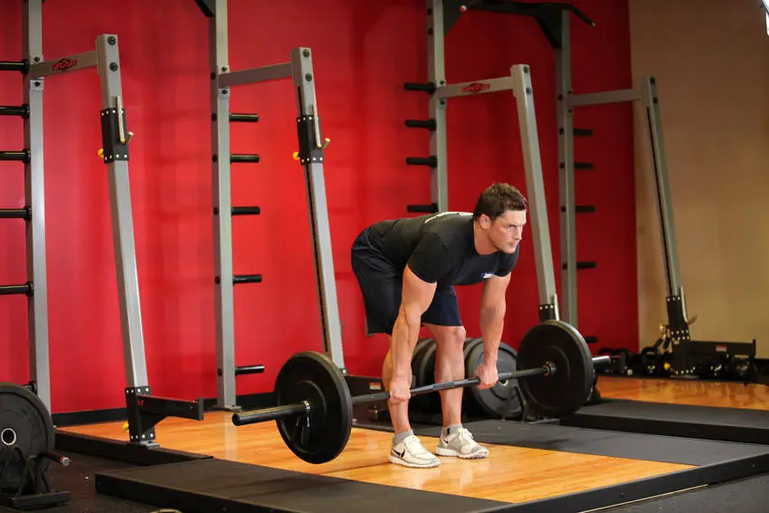Stiff-Legged Barbell Deadlift — posisi awal