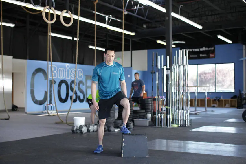 Stride Jump Crossover — posisi awal