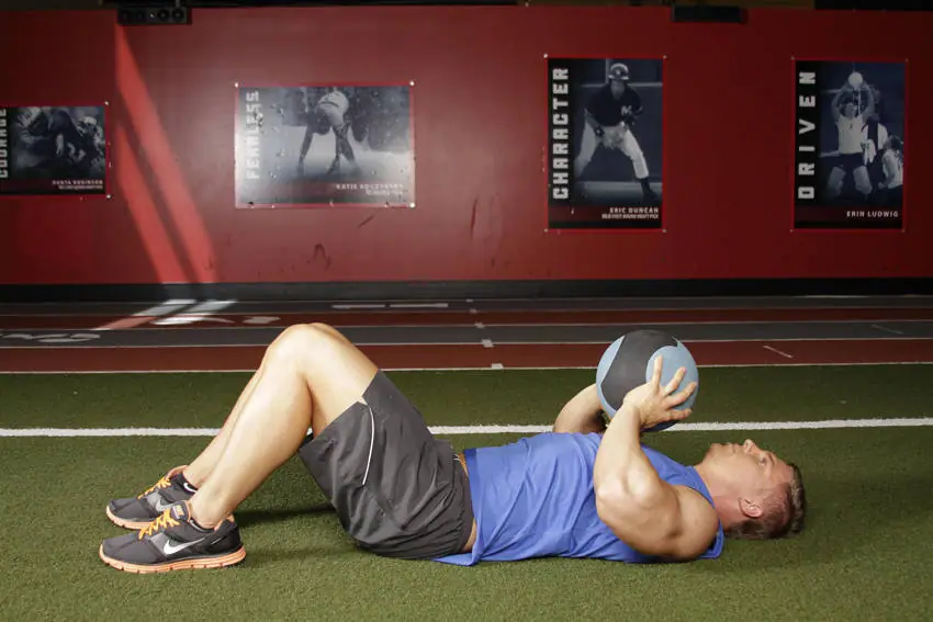 Supine Chest Throw — posisi awal