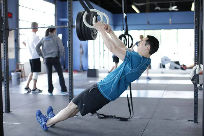 Suspended Row — posisi awal