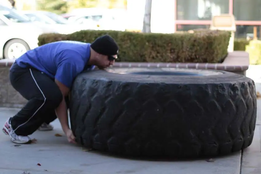 Tire Flip — posisi awal