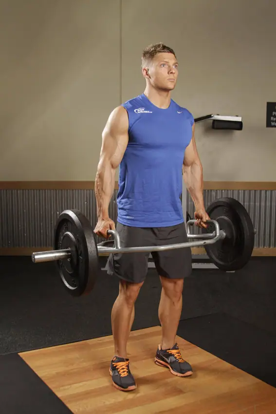Trap Bar Deadlift — posisi akhir